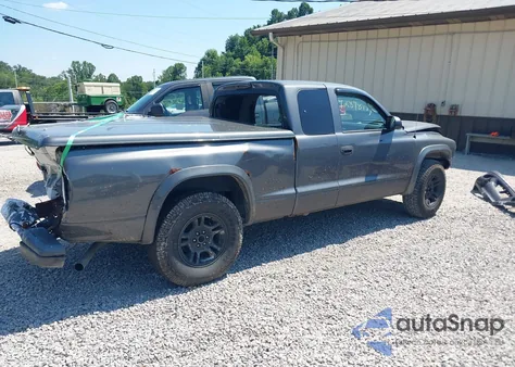 2004 Dodge Dakota z USA, uszkodzony, nr VIN 1D7GL12KX4S568041